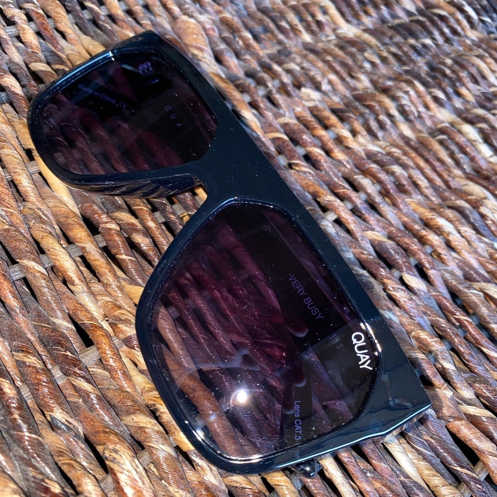 Quay x Jaclyn Hill Very Busy Sunglasses